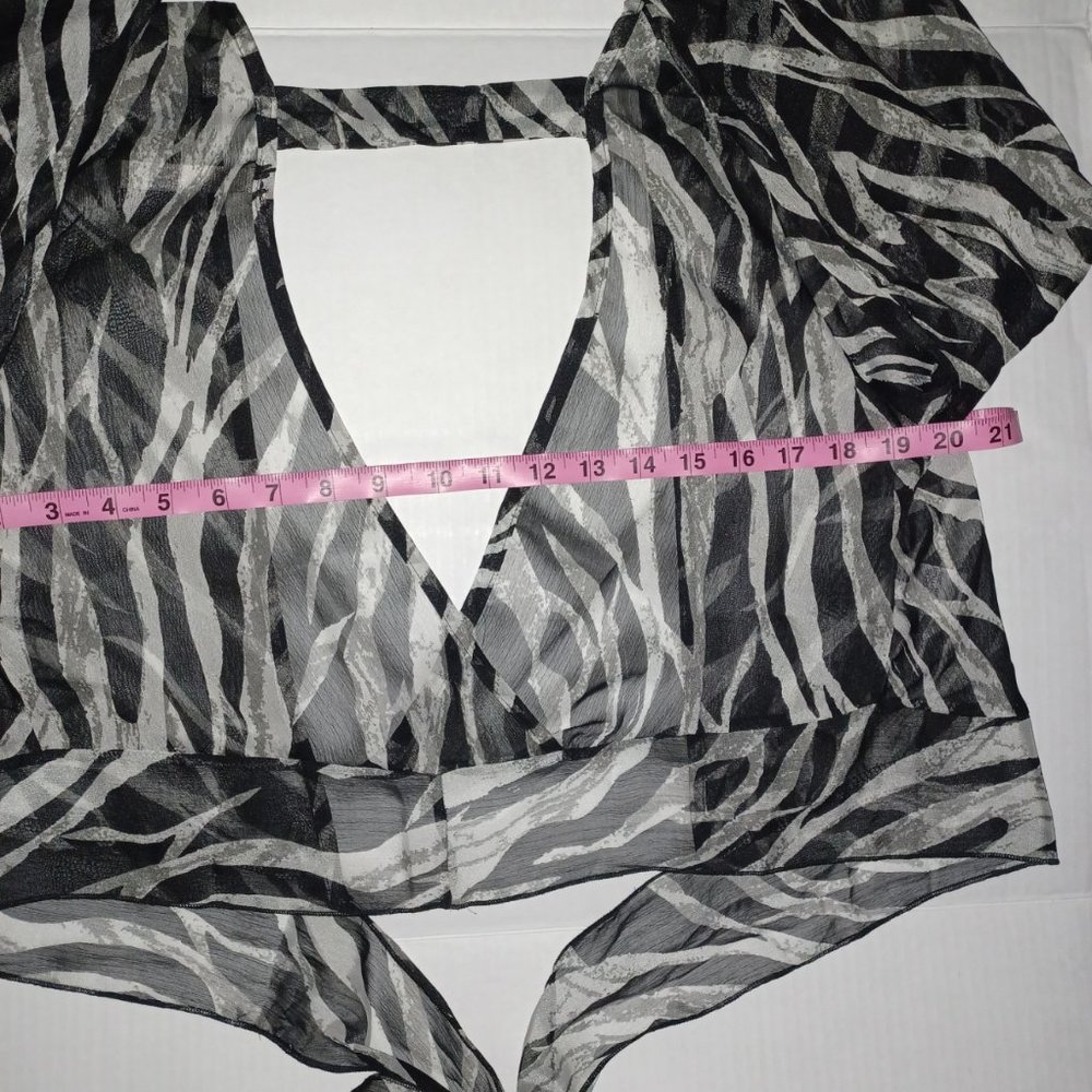 EMERALD LONG SLEEVE SHEER ZEBRA PRINT TOP - Picture 7 of 11